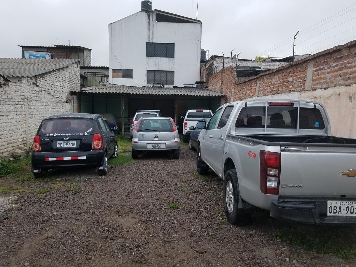 Hotel Ventura Riobamba Exteriör bild